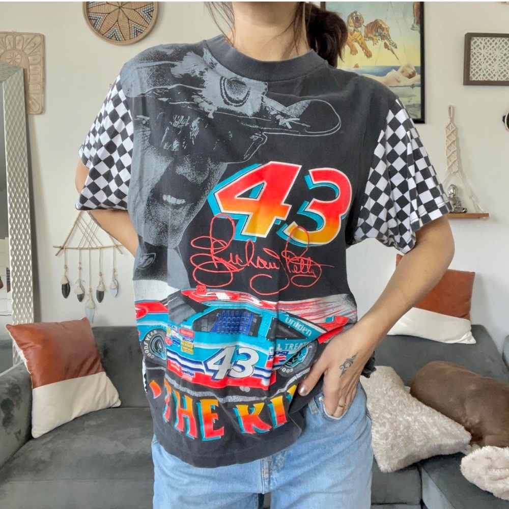 LF Distressed Vintage T Shirt